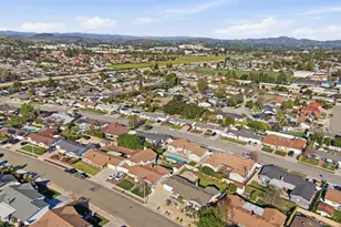 180 Cathy Dr, Newbury Park, CA 91320 - Photo 60