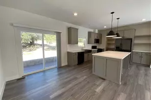 39421 Calle El Parado Rd, Santa Clarita, CA 91350 - Photo 12