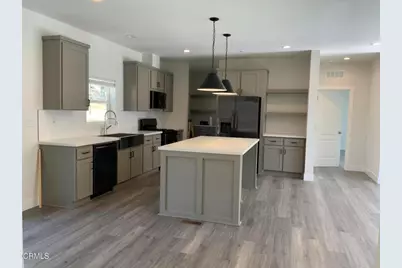 39421 Calle El Parado Road, Santa Clarita, CA 91350 - Photo 6
