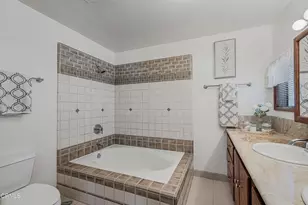 10411 Johanna Ave, Los Angeles, CA 91040 - Photo 26