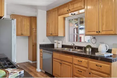 1054 Fairview Road, Ojai, CA 93023 - Photo 18