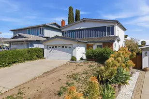 740 Benson Way, Thousand Oaks, CA 91360 - Photo 2