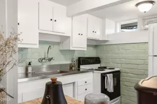 981 Poli St, Ventura, CA 93001 - Photo 40