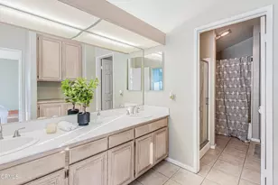 6004 Rothko Ln, Simi Valley, CA 93063 - Photo 14