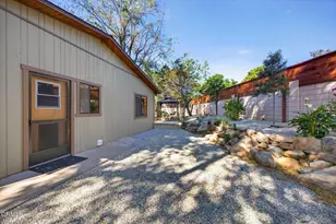 12752 Sisar Rd, Ojai, CA 93023 - Photo 30