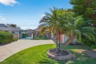 622 E Poplar St, Oxnard, CA 93033 - Photo 2