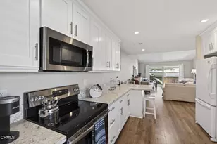 26102 Village 26, Camarillo, CA 93012 - Photo 20