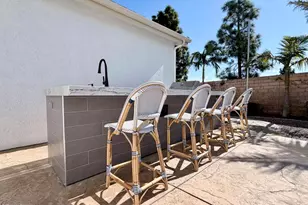 9898 Rhone St, Ventura, CA 93004 - Photo 10