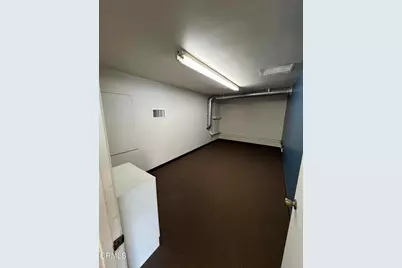 2727 E Main Street, Ventura, CA 93003 - Photo 30