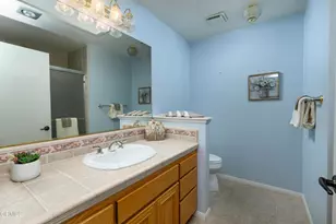 40218 Village 40, Camarillo, CA 93012 - Photo 10