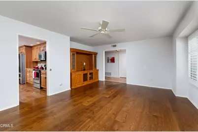40218 Village 40, Camarillo, CA 93012 - Photo 20