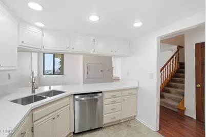 989 Inspiration Way, Ventura, CA 93001 - Photo 24