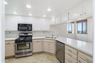 989 Inspiration Way, Ventura, CA 93001 - Photo 24