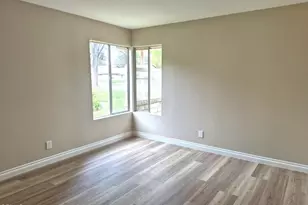 13215 Village 13, Camarillo, CA 93012 - Photo 16