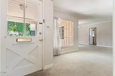 17835 Tarzana Street, Encino, CA 91316 - Photo 4