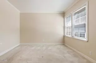 17835 Tarzana St, Encino, CA 91316 - Photo 12