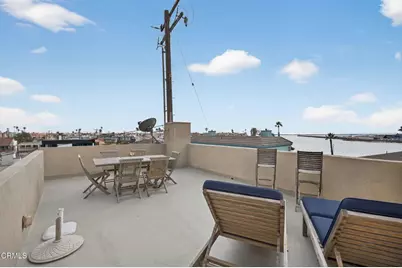 264 Hollywood Boulevard, Oxnard, CA 93035 - Photo 50