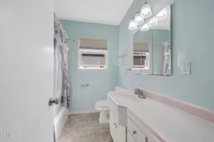 1201 W Beverly Dr, Oxnard, CA 93030 - Photo 18