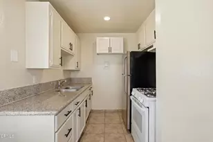 1920 N H St, Oxnard, CA 93036 - Photo 6