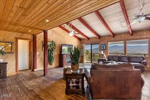 25900 Columbia Way, Tehachapi, CA 93561 - Photo 14