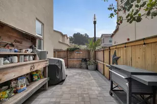 2672 Cedar St, Ventura, CA 93001 - Photo 52