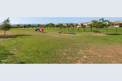 652 Xanadu Way, Oxnard, CA 93036 - Photo 38