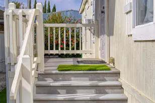 57 Via Sintra, Camarillo, CA 93012 - Photo 4