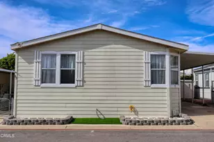 57 Via Sintra, Camarillo, CA 93012 - Photo 2