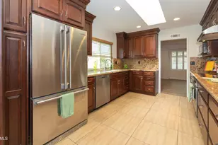 17106 Village 17, Camarillo, CA 93012 - Photo 16