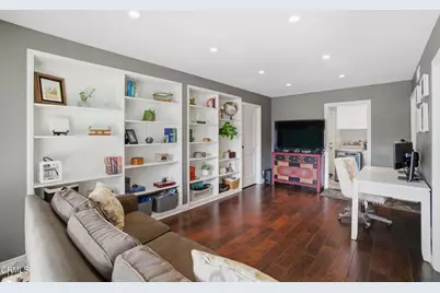 1490 Calle La Cumbre, Camarillo, CA 93010 - Photo 16