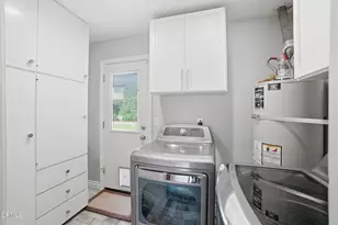 1490 Calle La Cumbre, Camarillo, CA 93010 - Photo 18