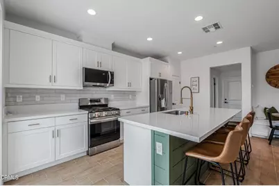 246 San Miguel Island Drive, Camarillo, CA 93012 - Photo 6