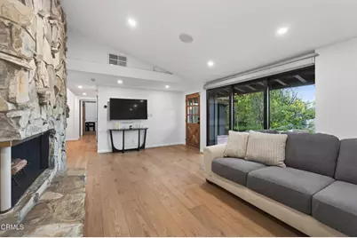 22261 Ybarra Road, Woodland Hills, CA 91364 - Photo 16