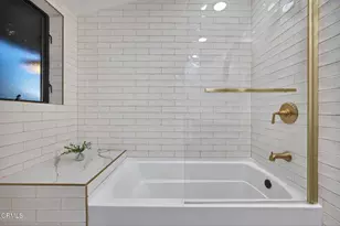 22261 Ybarra Rd, Woodland Hills, CA 91364 - Photo 34