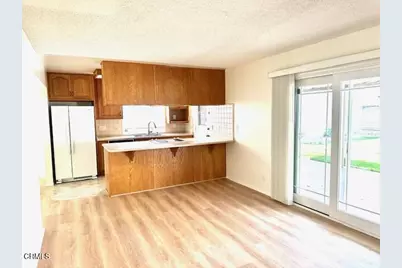 535 Lawnwood Way, Oxnard, CA 93030 - Photo 6