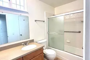 535 Lawnwood Way, Oxnard, CA 93030 - Photo 16