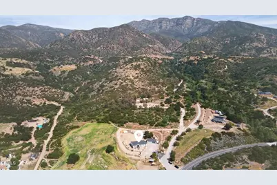 12000 Koenigstein Road, Santa Paula, CA 93060 - Photo 34