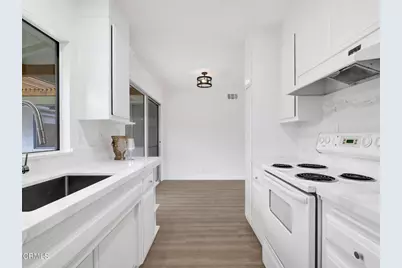 175 W Bowling Green, Port Hueneme, CA 93041 - Photo 18