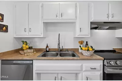 20 W Fiesta Green, Port Hueneme, CA 93041 - Photo 16