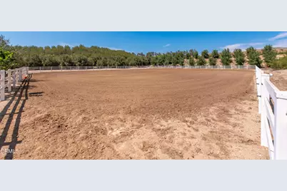 14855 Middle Ranch Road, Moorpark, CA 93021 - Photo 56