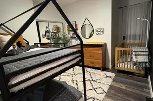 24014 Park Ln, Valencia, CA 91354 - Photo 18