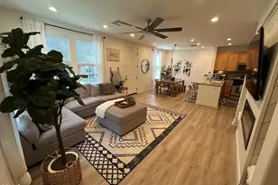 24014 Park Ln, Valencia, CA 91354 - Photo 2