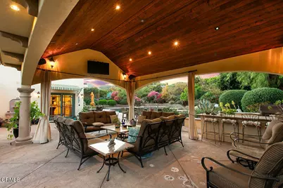 10799 E Las Posas Road, Santa Rosa Valley, CA 93012 - Photo 2