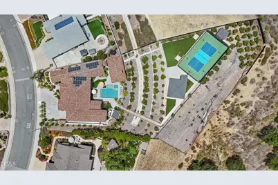 1038 Scenic Way Drive, Ventura, CA 93003 - Photo 2