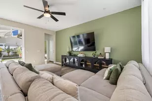 209 Murcott Ave, Piru, CA 93040 - Photo 12