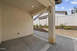 2075 Seville Dr, Santa Paula, CA 93060 - Photo 36