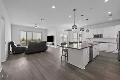 2075 Seville Drive, Santa Paula, CA 93060 - Photo 4