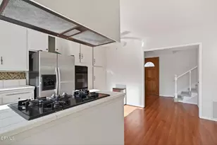 7151 Scarborough Peak Dr, Los Angeles, CA 91307 - Photo 12