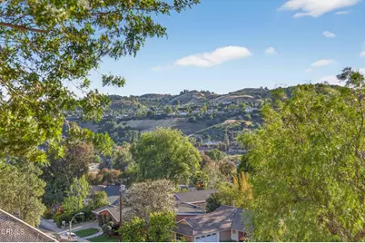 7151 Scarborough Peak Drive, Los Angeles, CA 91307 - Photo 34