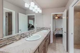 5421 Brigadoon Ln, Bakersfield, CA 93312 - Photo 22